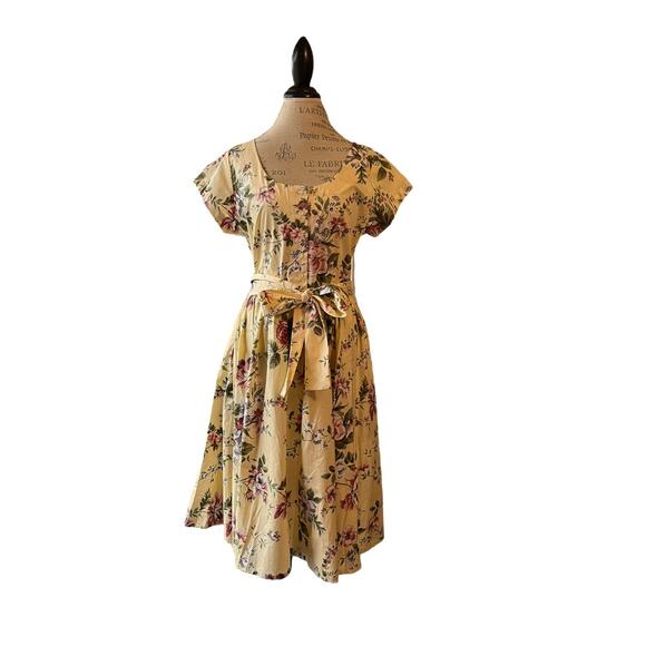 Jennifer Moore Dresses & Skirts - 80s vintage Jennifer Moore floral swing dress